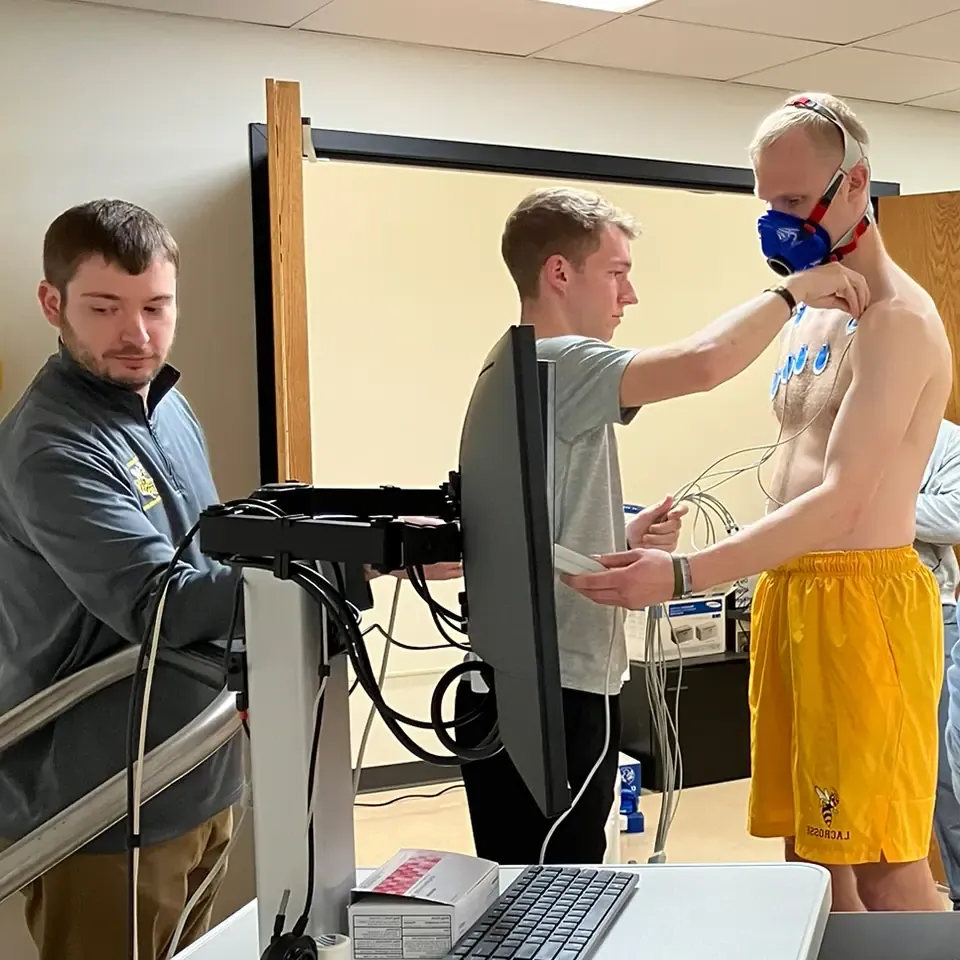 Exercise science students gain hands-on experiences